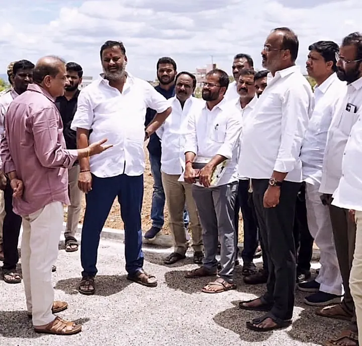 రాయచోటిలో ‘ప్రజా చేరువ’ కోసం ఏర్పాట్లు పరిశీలించిన మంత్రి రాంప్రసాద్ రెడ్డి