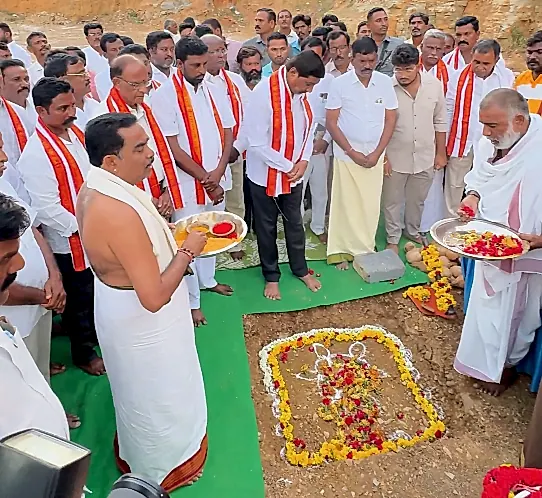 యాగంటి దేవస్థానంలో నూతన అన్నదాన సత్రం నిర్మాణానికి శ్రీకారం