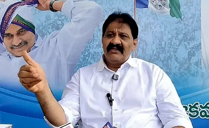 పదవిని గబ్బిలంలా పట్టుకుని వేలాడుతున్న లోకేశ్: రాచమల్లు