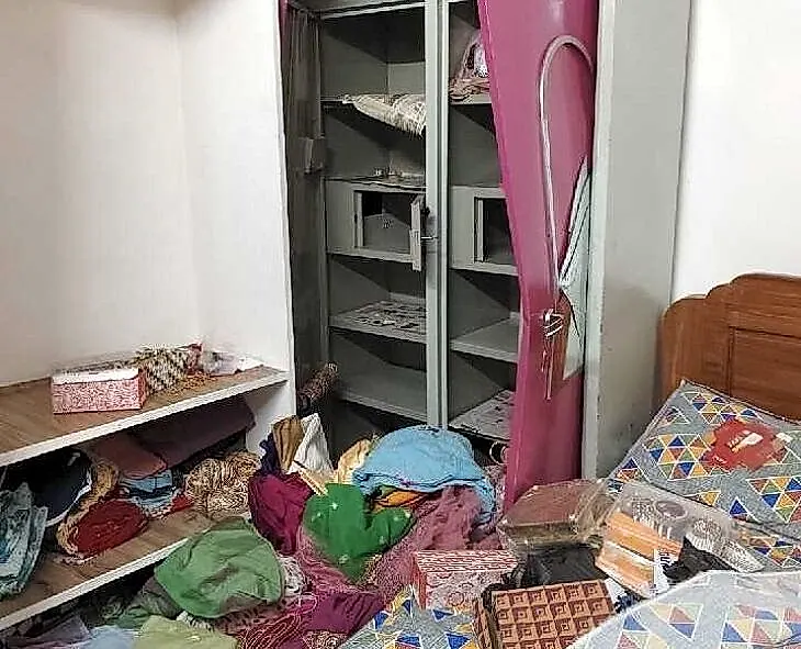 గుంతకల్లు రామలింగ కాంప్లెక్స్లో దొంగతనం కలకలం