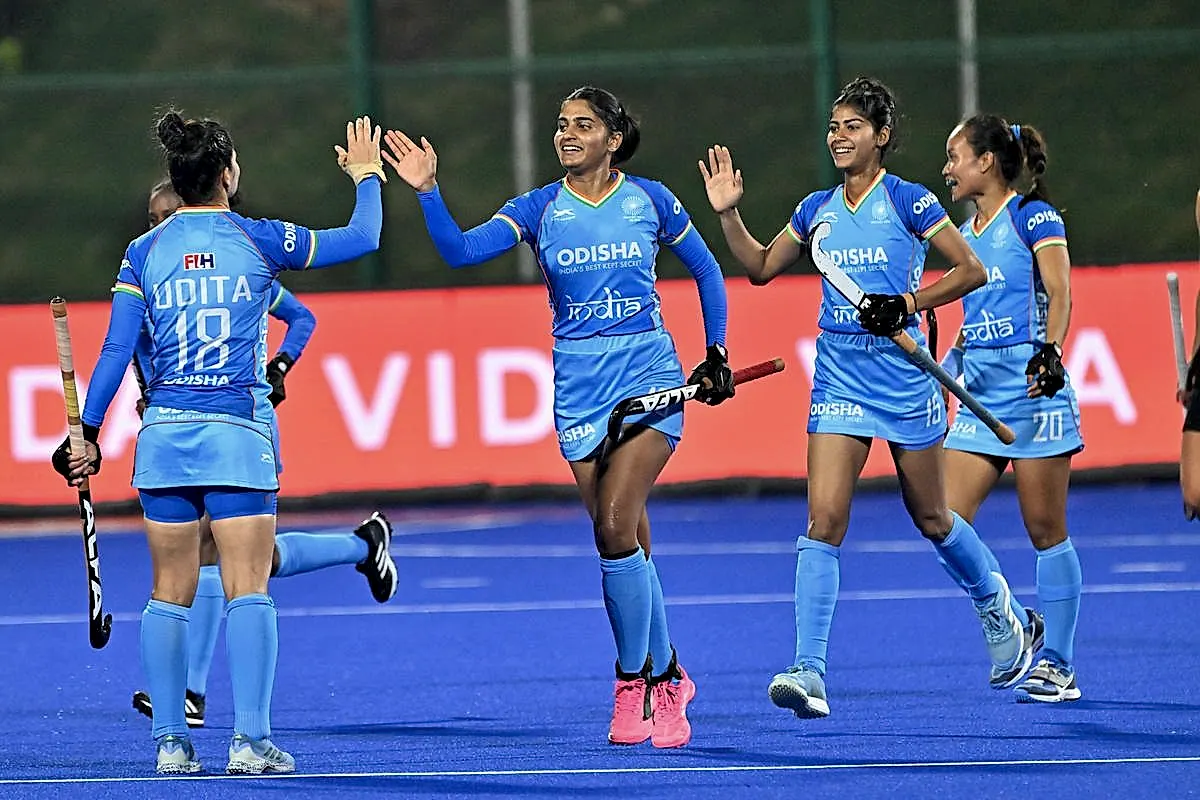 మళ్లీ నీలం జెర్సీల్లో భారత హాకీ జట్టు