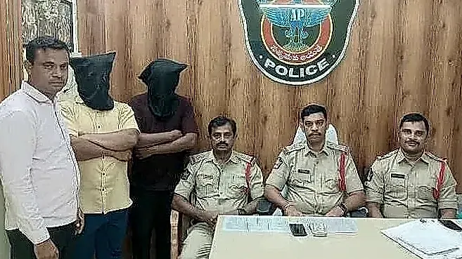 ప్రొద్దుటూరులో ఆన్లైన్ క్రికెట్ బెట్టింగ్ బహిర్గతం