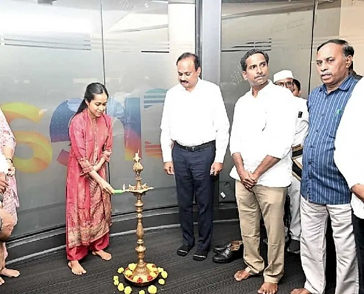 దక్షిణ భారత పెట్టుబడి కేంద్రంగా కడప అభివృద్ధి లక్ష్యం: కలెక్టర్ శ్రీధర్ చెరుకూరి