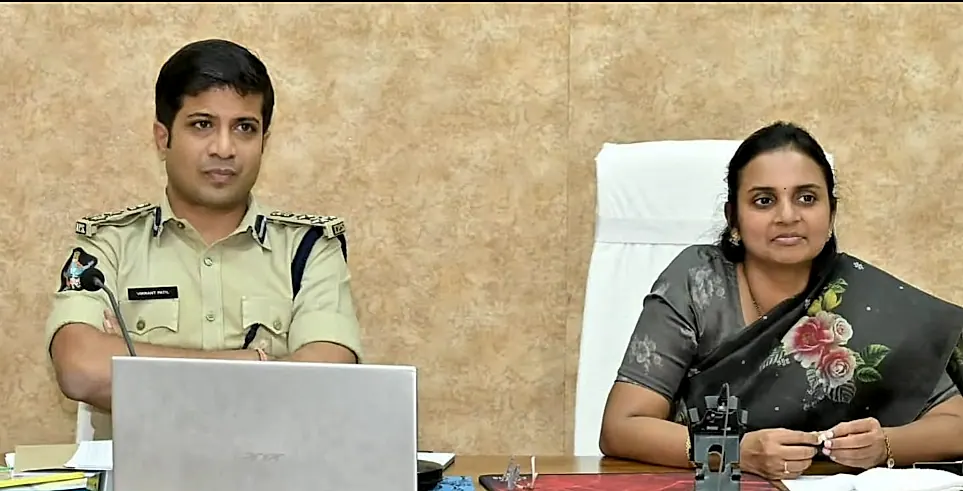 కర్నూలు జిల్లాలో ఐదుగురిపై మరోసారి జిల్లా బహిష్కరణ ఉత్తర్వులు