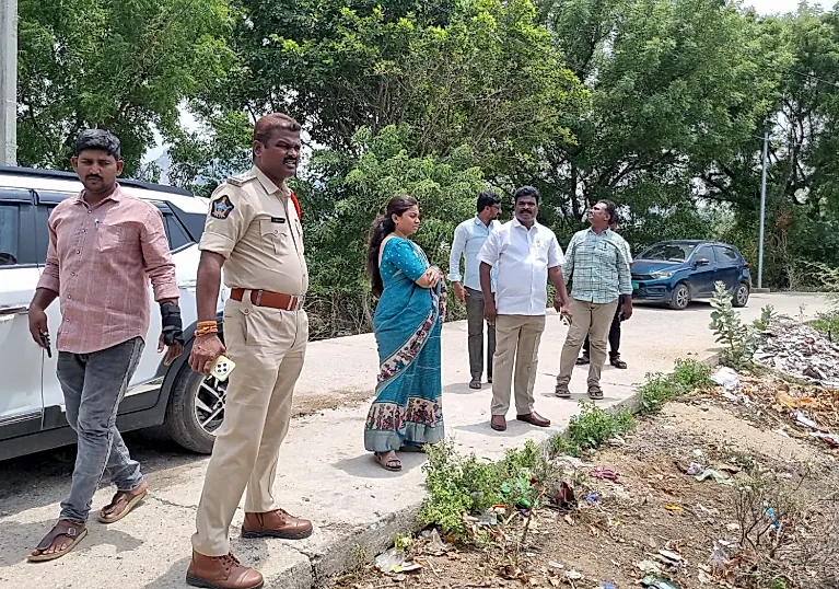 వినాయక చవితి నిమజ్జన ఏర్పాట్లపై చంద్రగిరి అధికారుల సమీక్ష