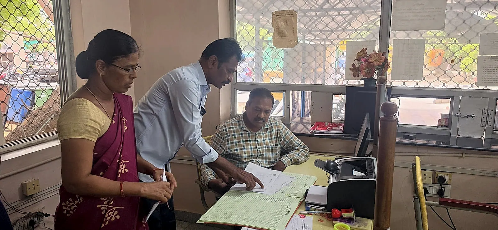 పురసేవ కేంద్రంపై కమిషనర్ ఆకస్మిక తనిఖీ