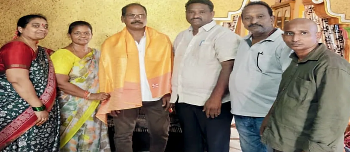 ఆర్యవైశ్య మహాసభ కడప జిల్లా మీడియా కమిటీ వైస్ చైర్మన్గా మాకం వెంకట కుమార్