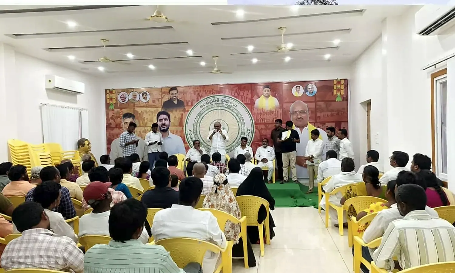 ప్రొద్దుటూరులో ప్రజా దర్బార్ నిర్వహణ