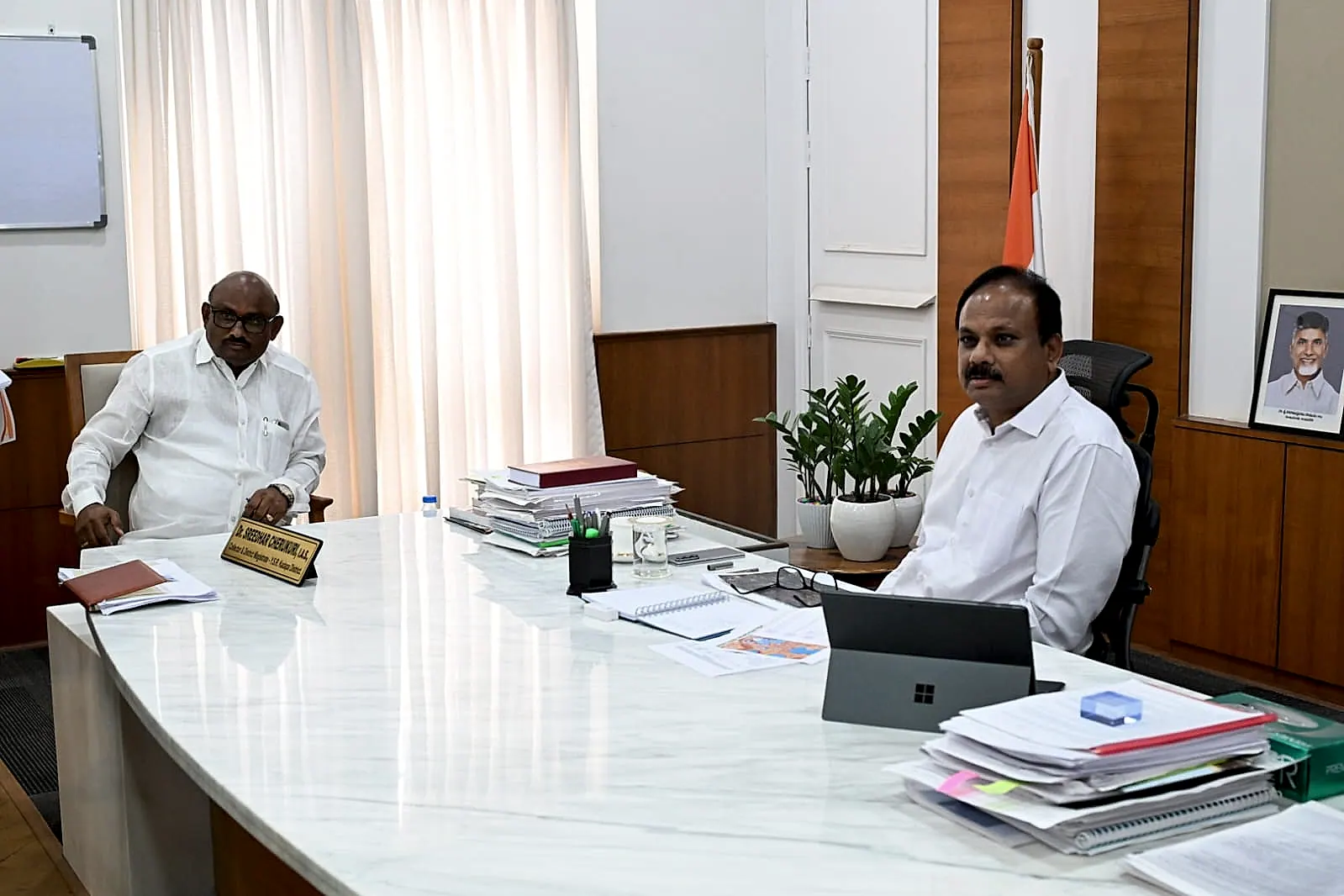మైదుకూరు మున్సిపాలిటీ అభివృద్ధి పనులు వేగవంతం చేయాలి:కలెక్టర్ శ్రీధర్ చెరుకూరి