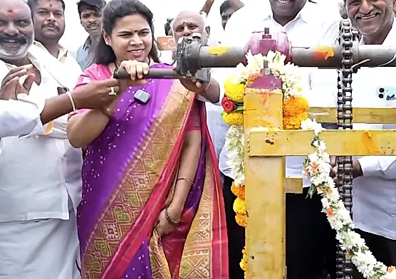 ఆళ్లగడ్డ నియోజకవర్గంలో చెరువుల నింపుదల పనులు వేగం