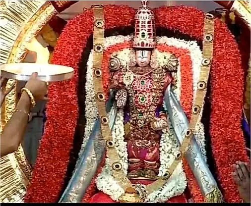 సూర్యప్రభ వాహనంపై శ్రీ వేంకటేశ్వరుడి మహాదర్శనం