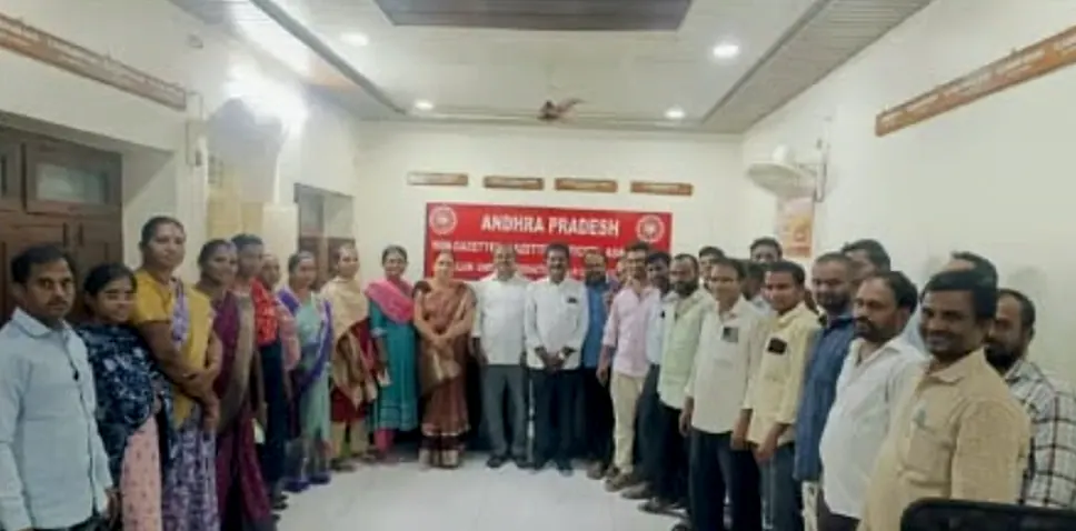 సచివాలయ ఉద్యోగులకు ఏఎస్ఎస్ జీఓపై ఎన్జీవోల హర్షం