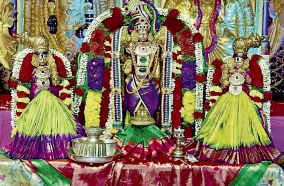 దేవుని కడప శ్రీ లక్ష్మీ వేంకటేశ్వరస్వామి ఆలయంలో పవిత్రోత్సవాలు 24 నుంచి 26 వరకు