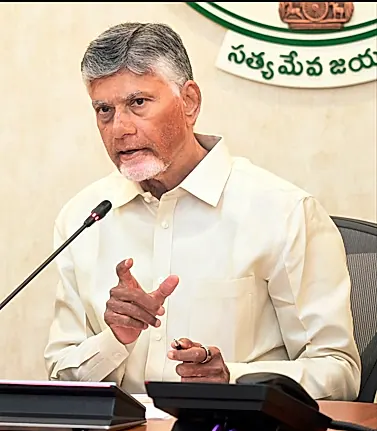 సోషల్‌ మీడియా ఇన్‌ఫ్లూయెన్సర్‌ పాలసీకి ఆమోదం