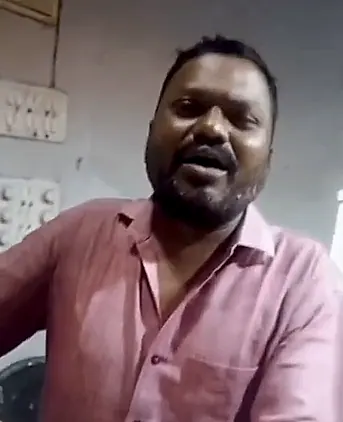 విశాఖ స్వాతి బార్‌పై కల్తీ మద్యం ఆరోపణలు, స్థానిక రాజకీయాల్లో చర్చ
