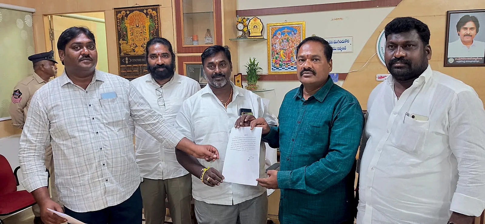 ప్రొద్దుటూరు దసరా ఎగ్జిబిషన్ హక్కులు రూ.1.85 కోట్లకు వేలం