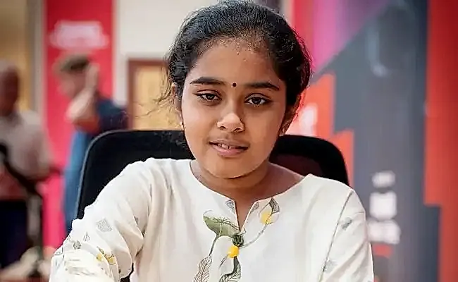 చెస్‌ ఒలింపియాడ్‌లో అతి పిన్న మహిళా గ్రాండ్‌మాస్టర్‌గా బోధనా శివానందన్‌