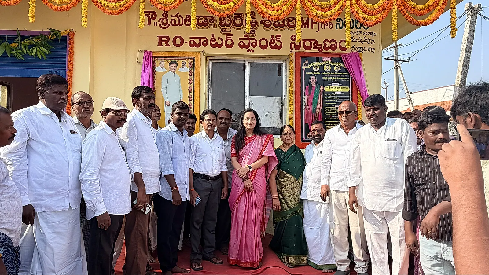గ్రామీణ దళిత కాలనీలకు స్వచ్ఛమైన తాగునీరు లక్ష్యం: నంద్యాల ఎంపీ బైరెడ్డి శబరి