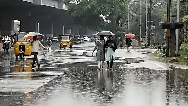 కోస్తాంధ్రలో మూడు రోజులపాటు వర్షాలు సూచన: APSDMA హెచ్చరిక