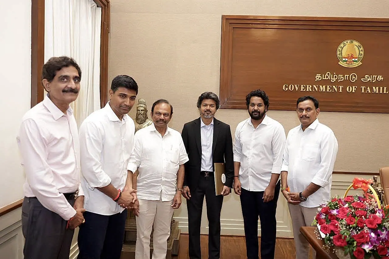 విజయవాడ ఉత్సవ్‌కు దళపతి విజయ్‌కు ఆహ్వానం
