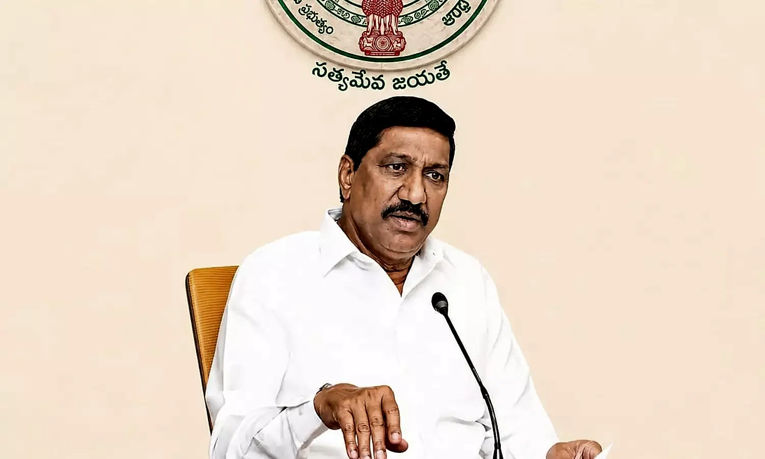 సంజామల మండలాన్ని కరువు ప్రభావిత ప్రాంతంగా ప్రకటించాలంటూ మంత్రి విజ్ఞప్తి