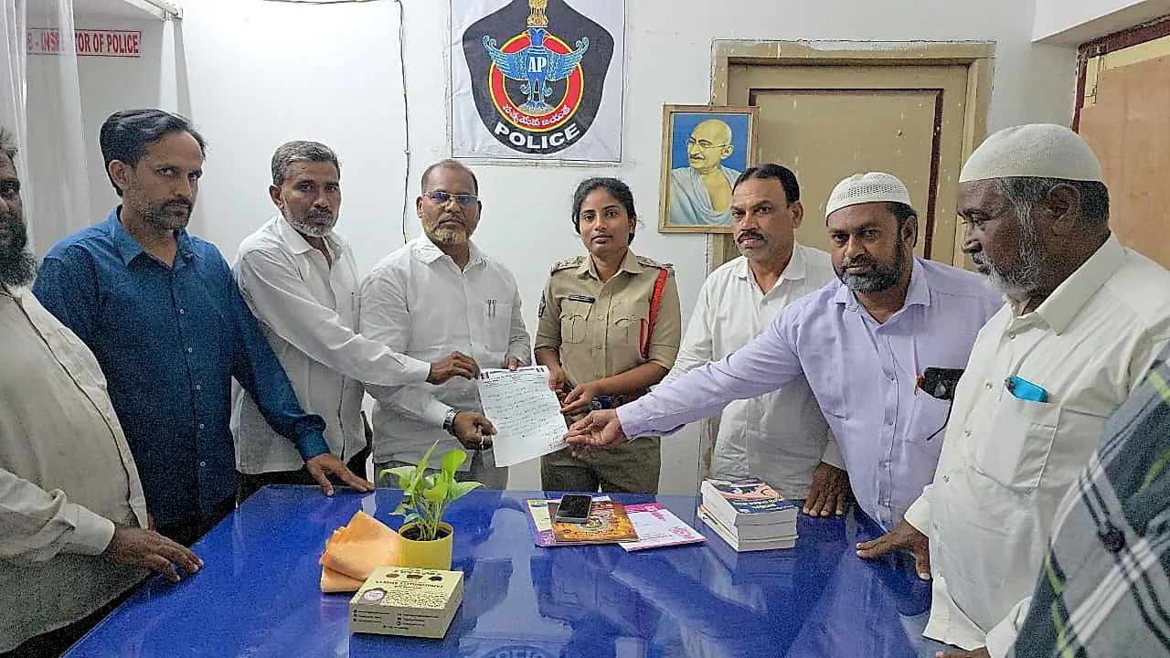 మహిళలు, విద్యార్థినుల భద్రతకు ప్రత్యేక చర్యలు తీసుకోవాలి : ఎంపీజే