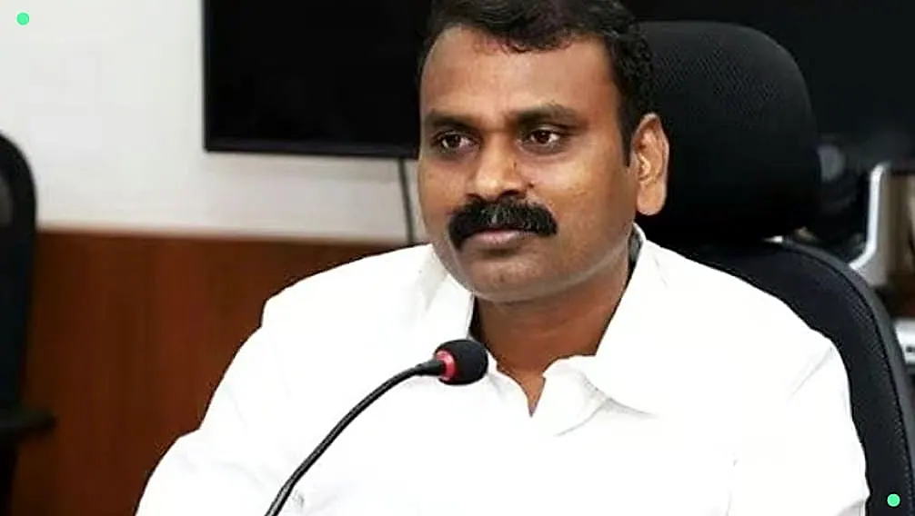 కేంద్ర సహాయ మంత్రి ఎల్. మురగన్ రాజీనామా