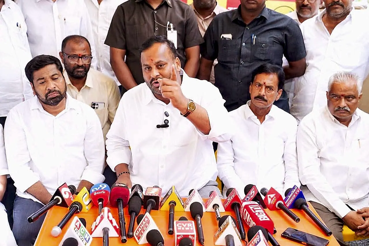రాయచోటి అభివృద్ధిపై బహిరంగ చర్చకు సిద్ధం: మంత్రి మండిపల్లి రాంప్రసాద్ రెడ్డి