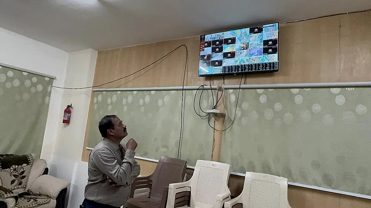 స్థానిక సంస్థల ఎన్నికలపై పకడ్బందీ నిఘా – ప్రొద్దుటూరులో 14 సీసీటీవీ కెమెరాలు